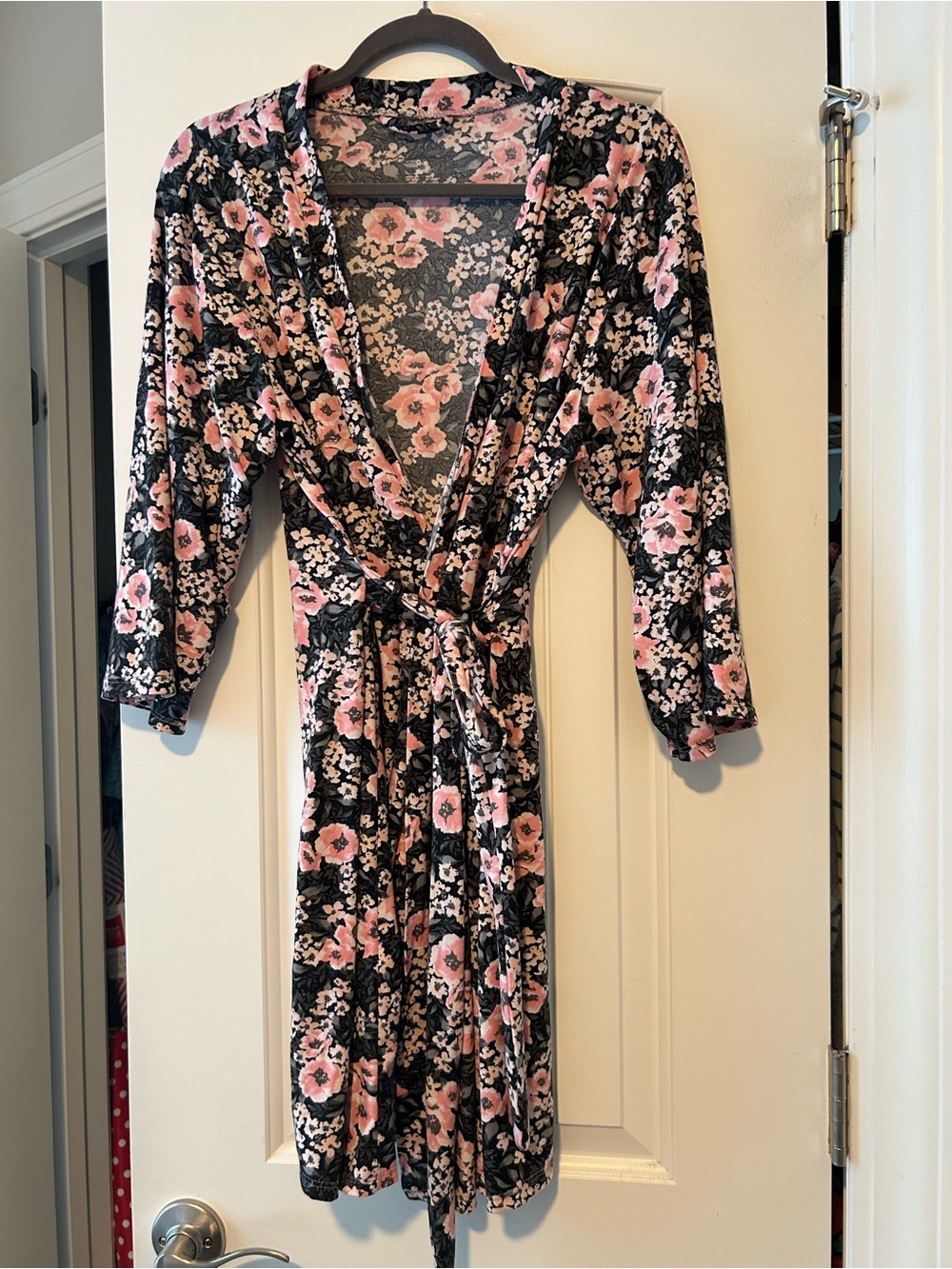 Women’s Pink Floral Wrap Robe with Camisole and Shorts
